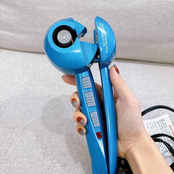95% NEW BABYLISS AUTOMATIC HAIR CURLER - Picture 9 of 10